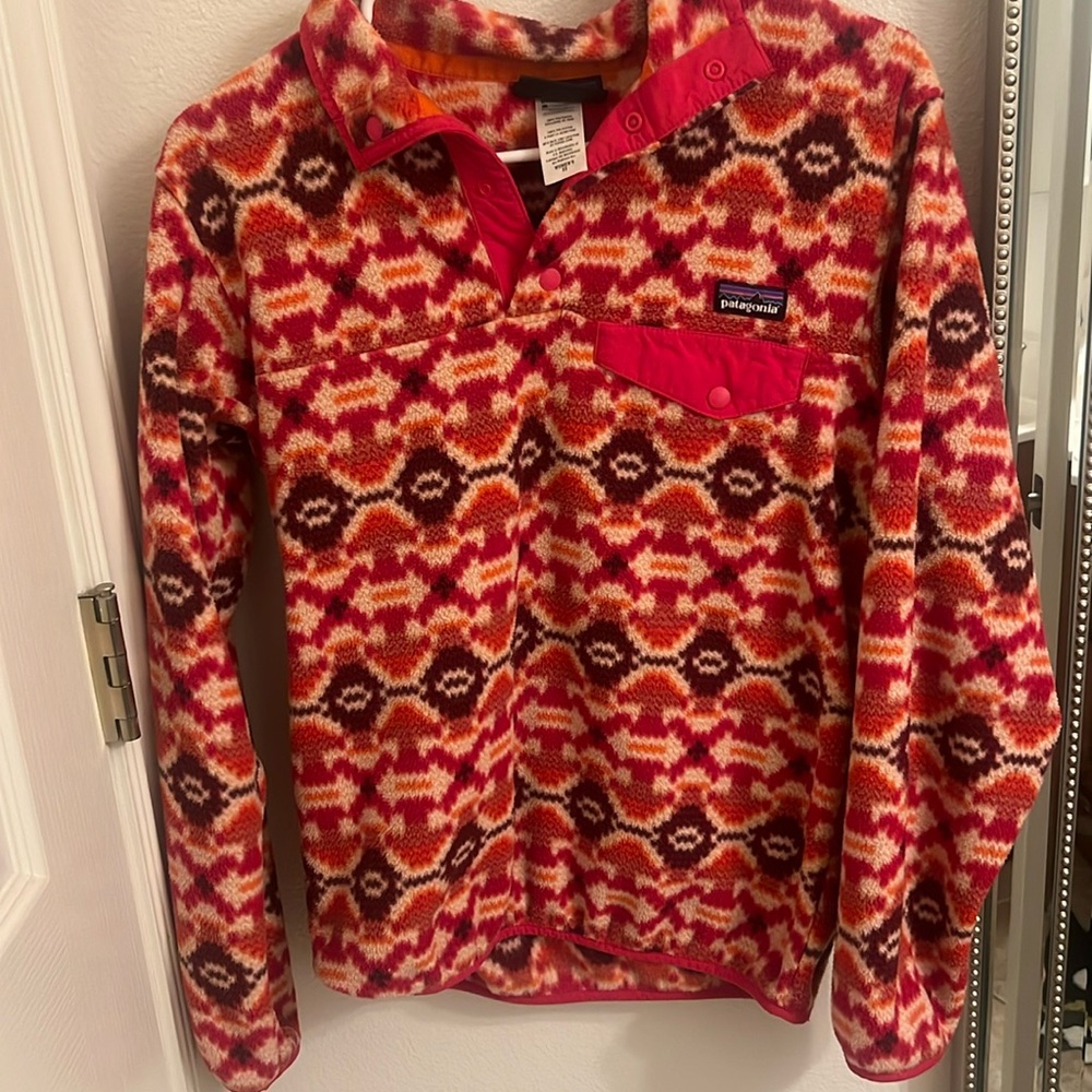 Patagonia lightweight pullover